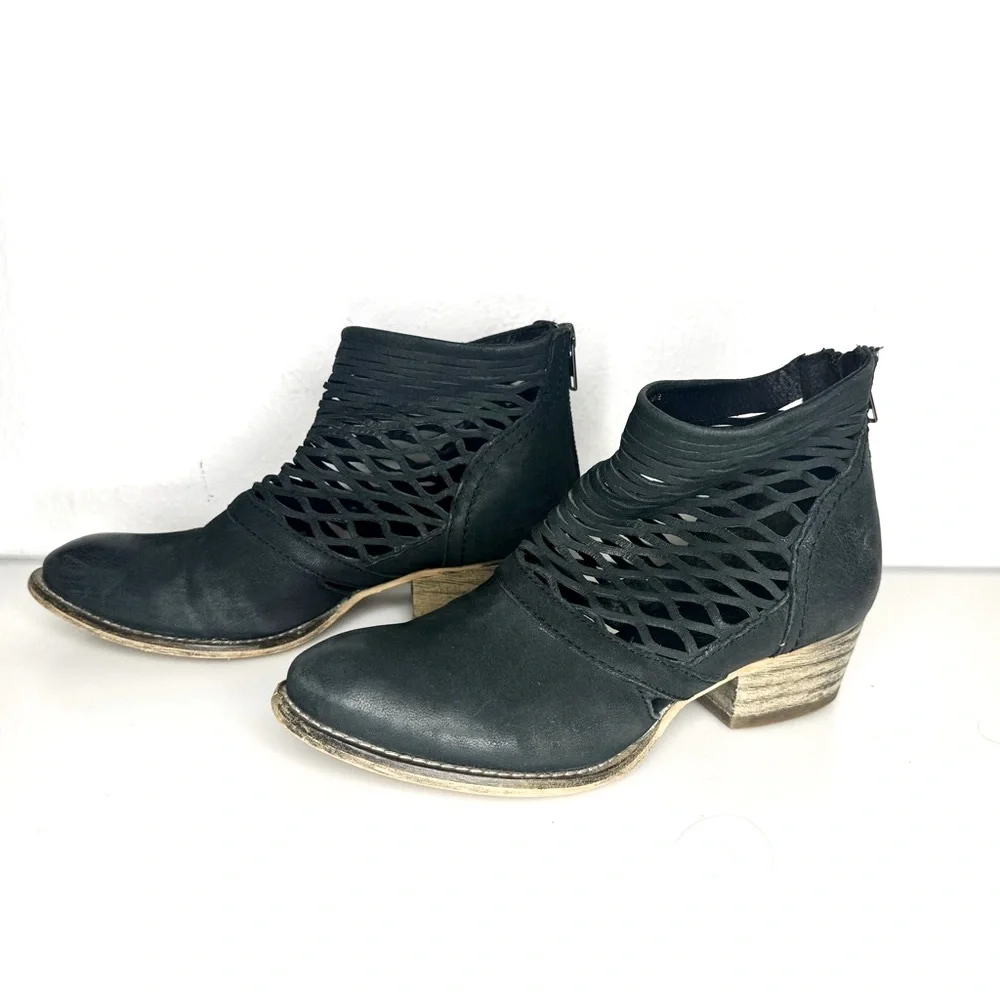Sole Child Booties Ankle Boots Black Size 6